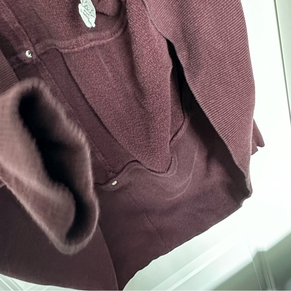 Wilfred Aritzia Diderot XS open cardigan in burgundy - Picture 5 of 5